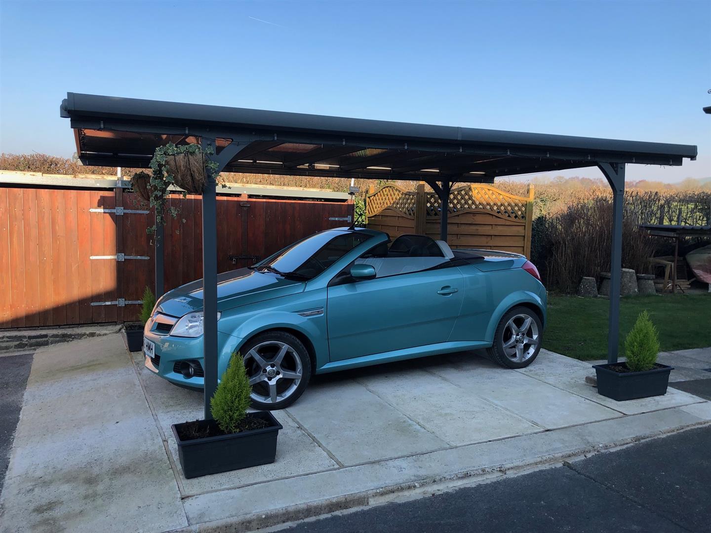 CAR PORT